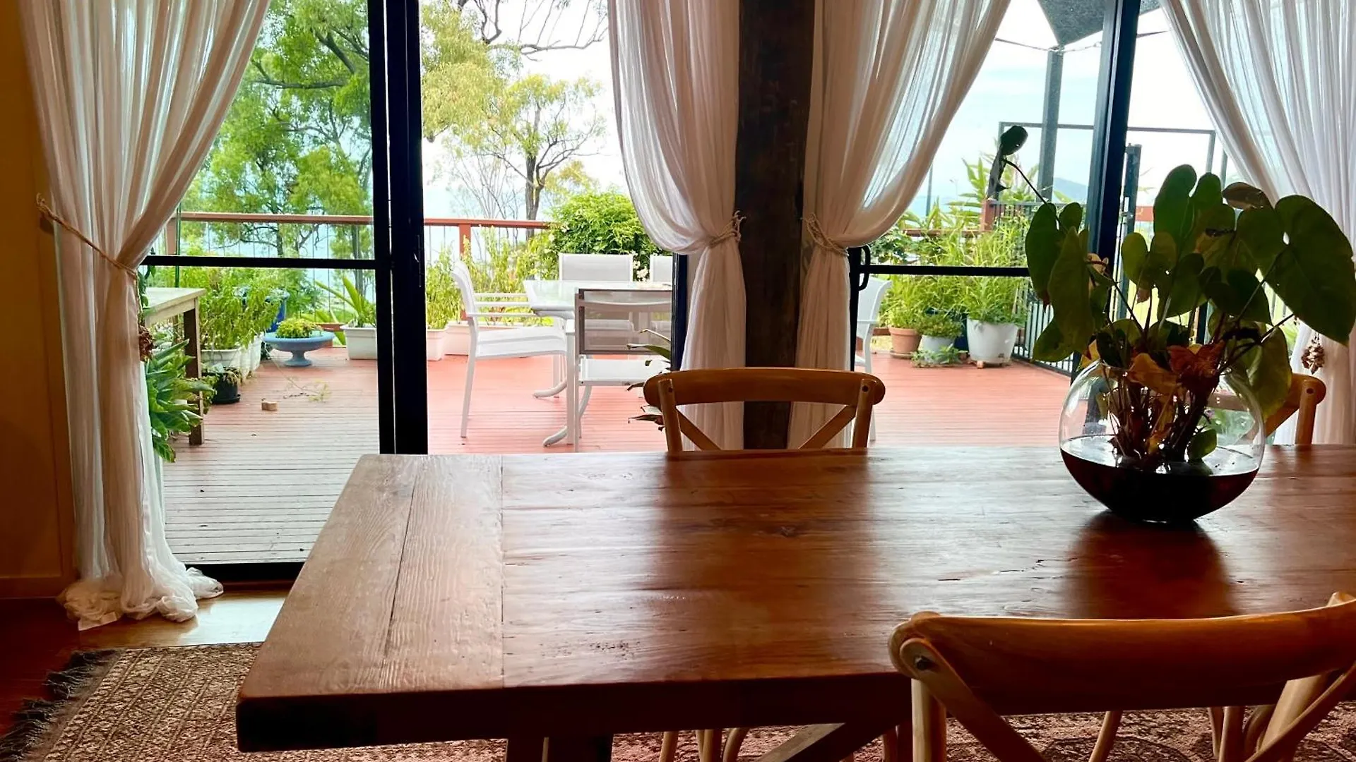 The Cowrie Shell, Hydeaway Bay Bed & Breakfast Hideaway Bay 0*,